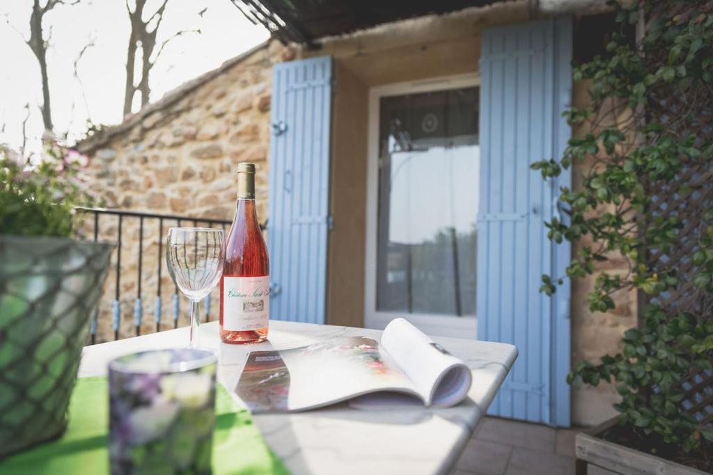 Mas Du Clos De L'Escarrat Jonquieres  Экстерьер фото